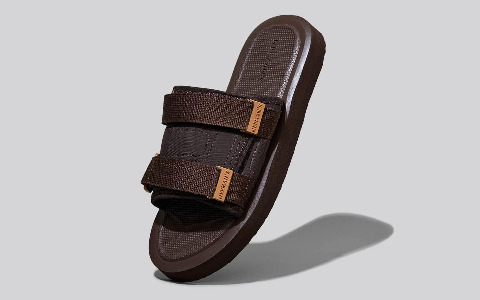 Breezy Fluff Sandals : Brown