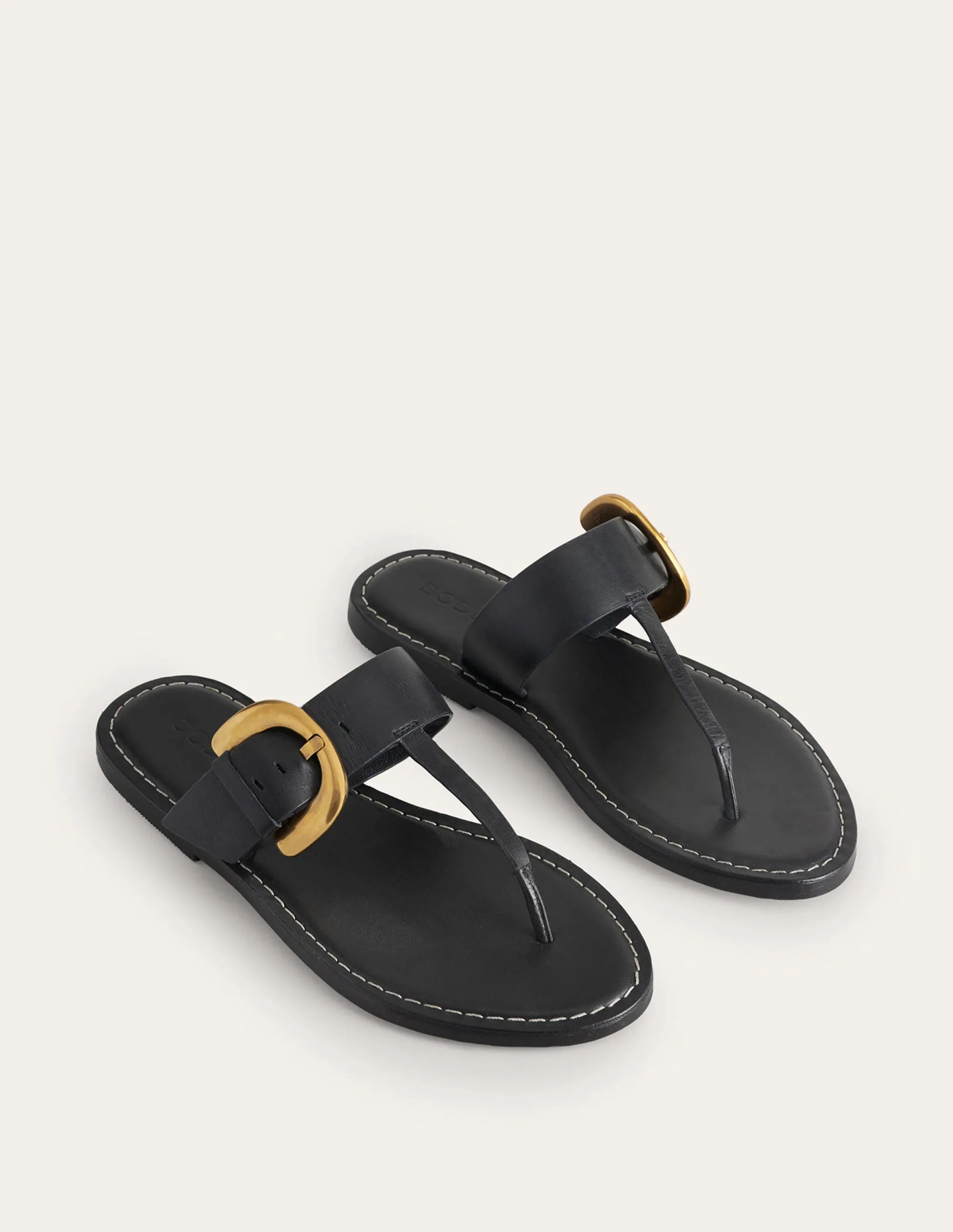 Buckled Toe-Post Sandals-Black