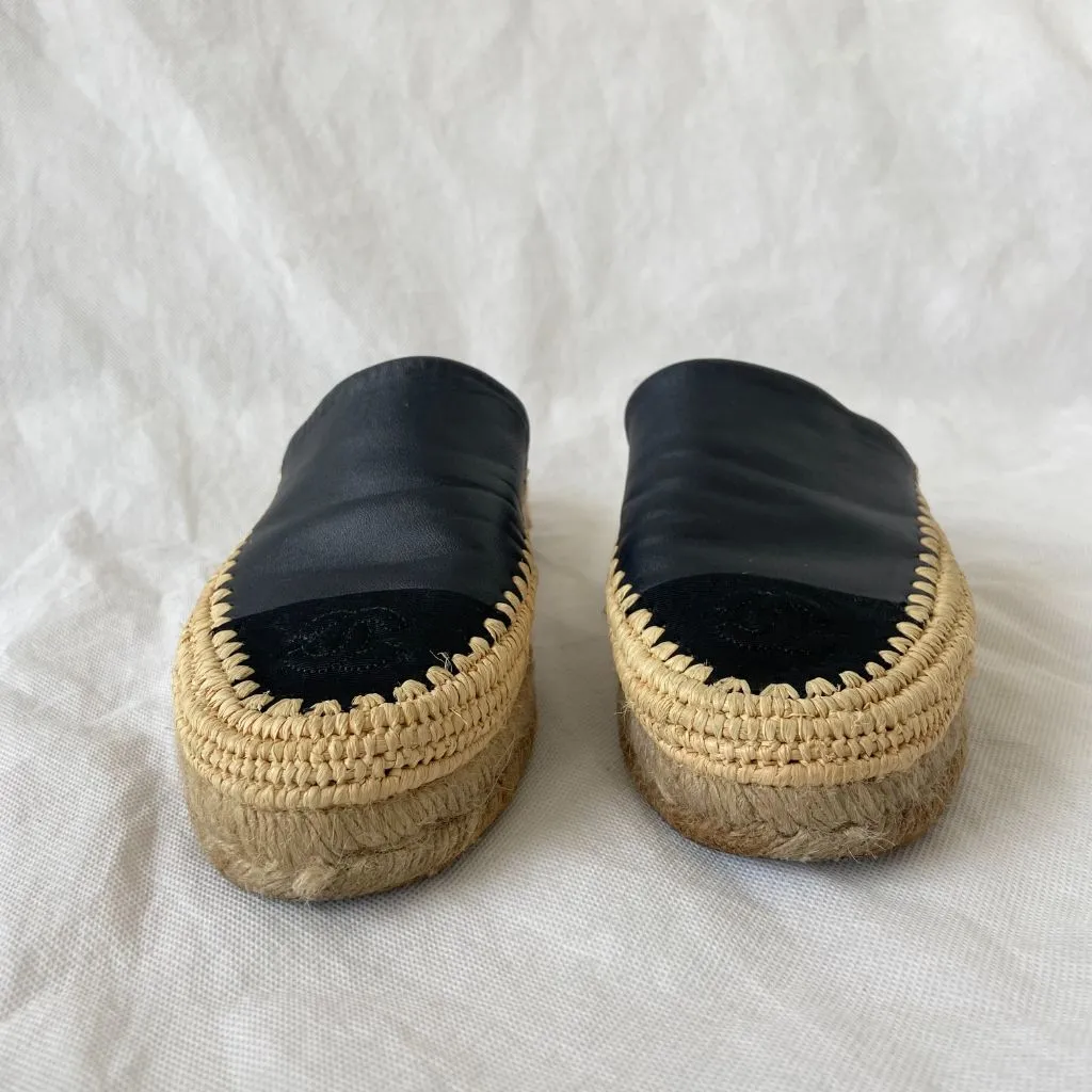 Chanel woven espadrille mules with black leather and CC stitch detail, 37