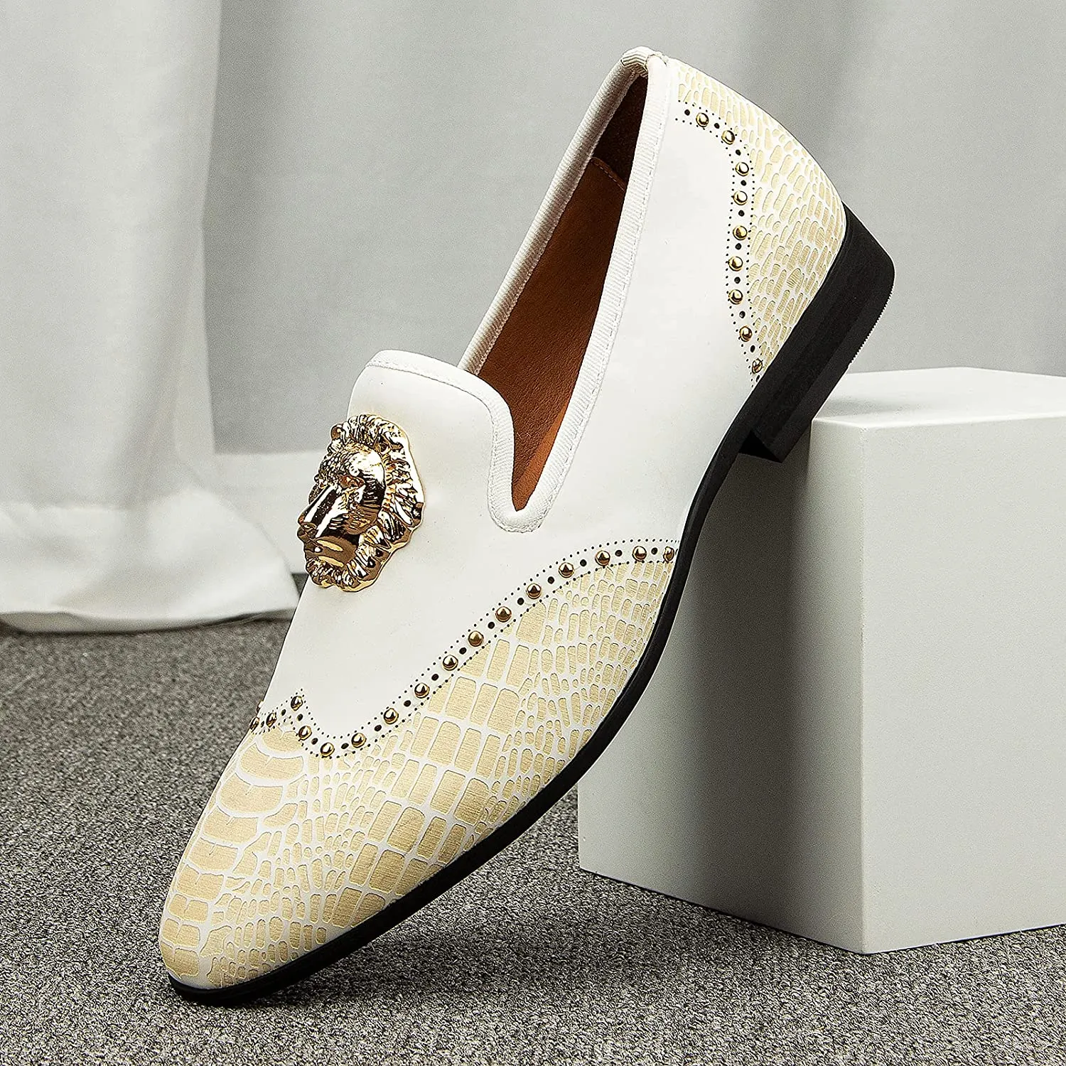 Lion Buckle White Leather Loafers Men's Shoes