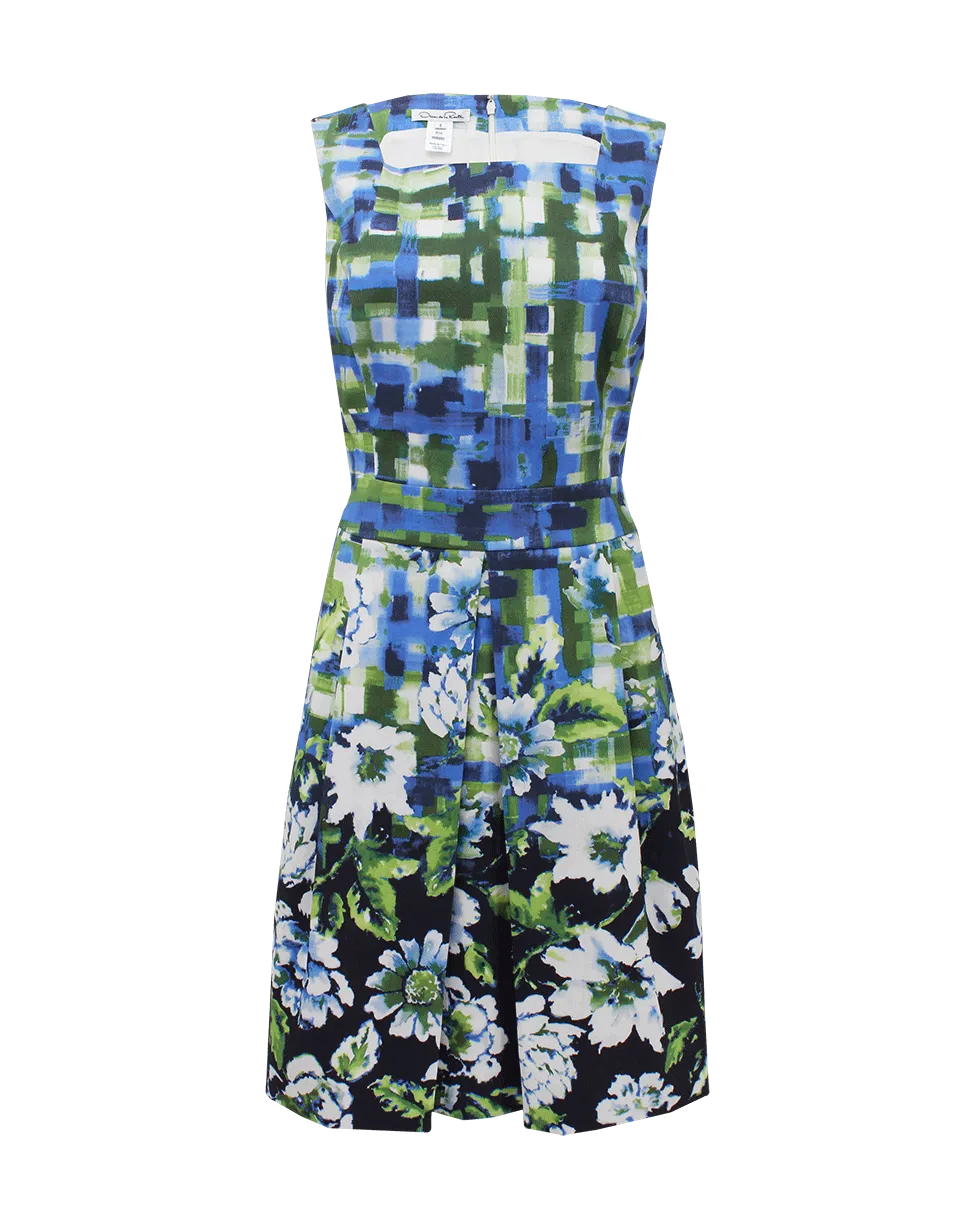 Sleeveless Inverted Pleat Print Dress