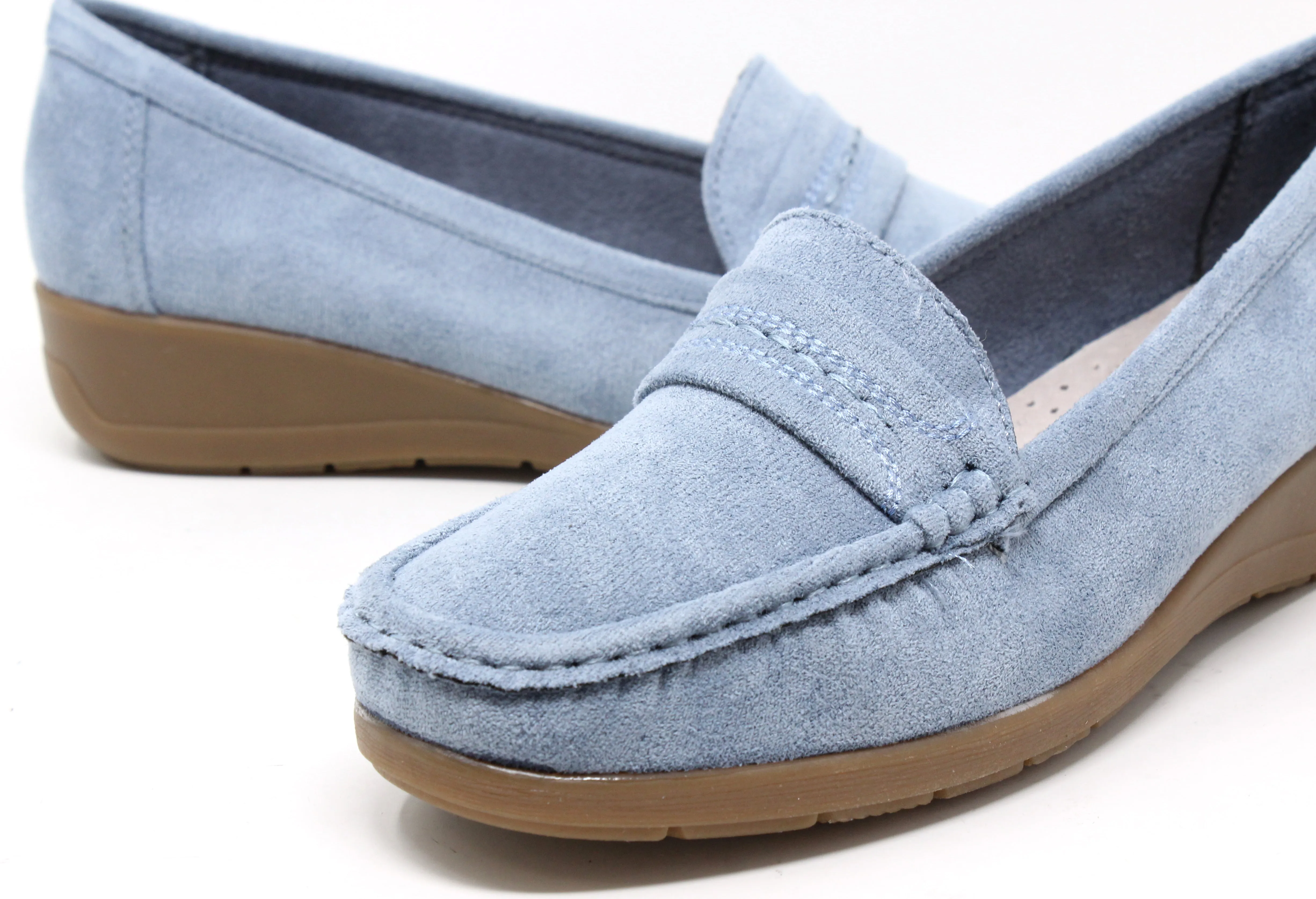 Soft Wedge Loafer